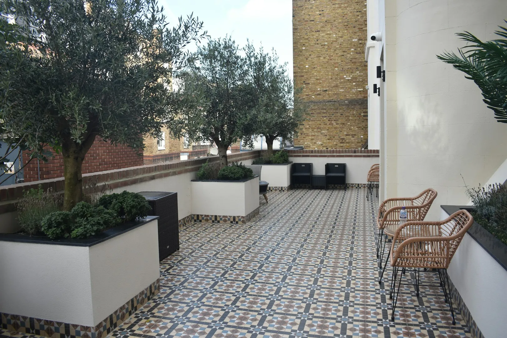 Nettoyage de terrasse avant l’hiver - service professionnel