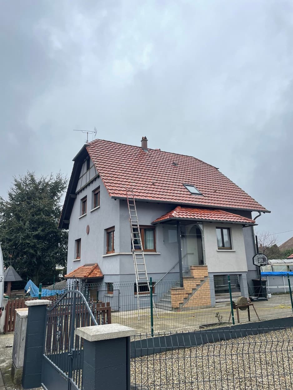 Maisons de ville a Strasbourg avec toitures renovees